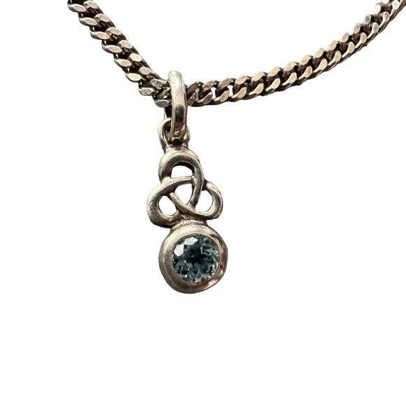 None Jewelry - 925 Sterling Silver Small Pendant Necklace